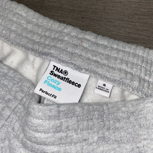 TNA Sweat pants - Picture 2 of 4